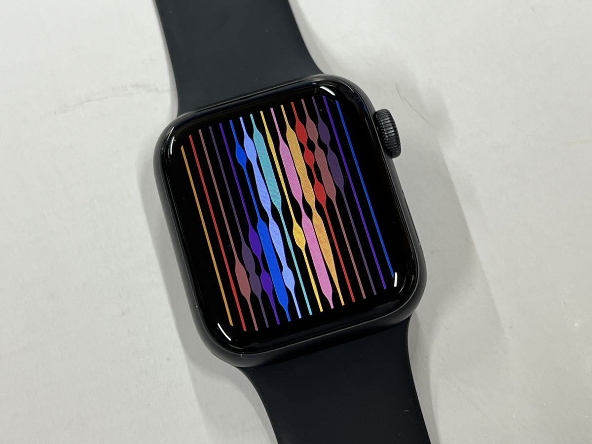 ☆即決 美品 Apple Watch SE 40mm スペースグレイアルミニウム アップルウォッチ GPS+Cellularモデル 180_画像1