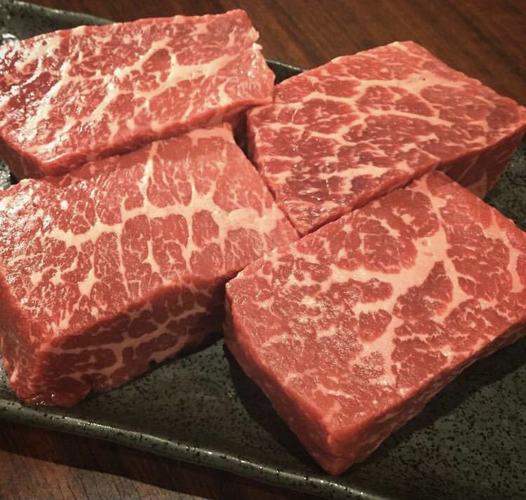 1円〜【冷凍なしの生肉】国産フィレ肉/シャトーブリアン/フィレ中を450gカイノミ/ブランド牛/フィレ肉/和牛/黒毛和牛/同梱OK焼肉/BBQ/300g_画像3