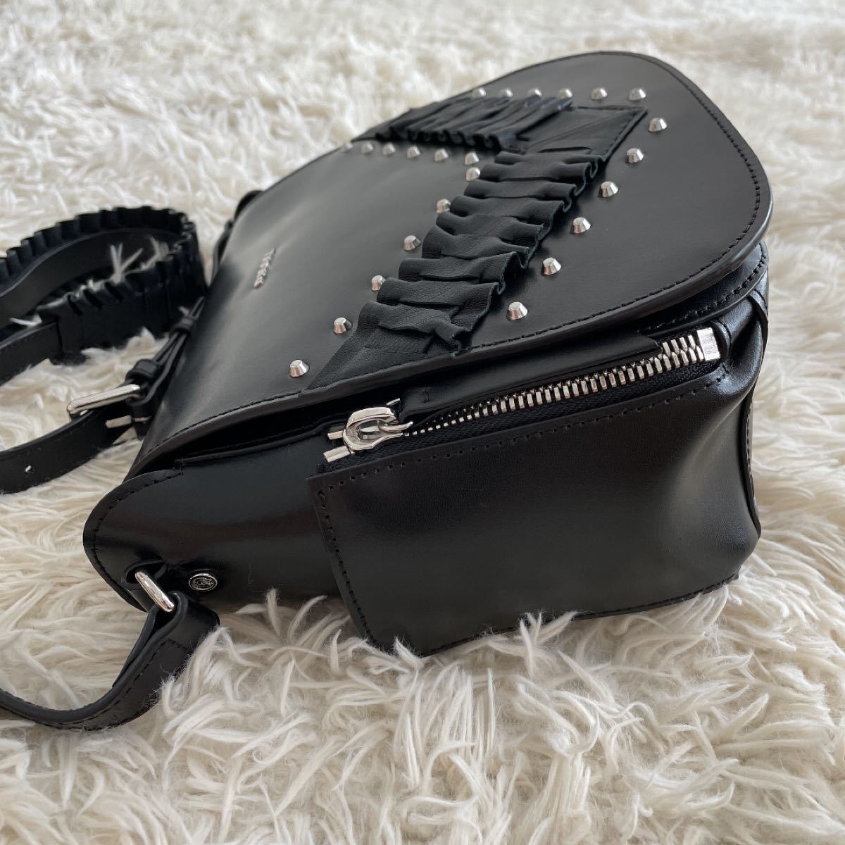 美品】DIESEL ディーゼル レザー ショルダーバッグ ポシェット
