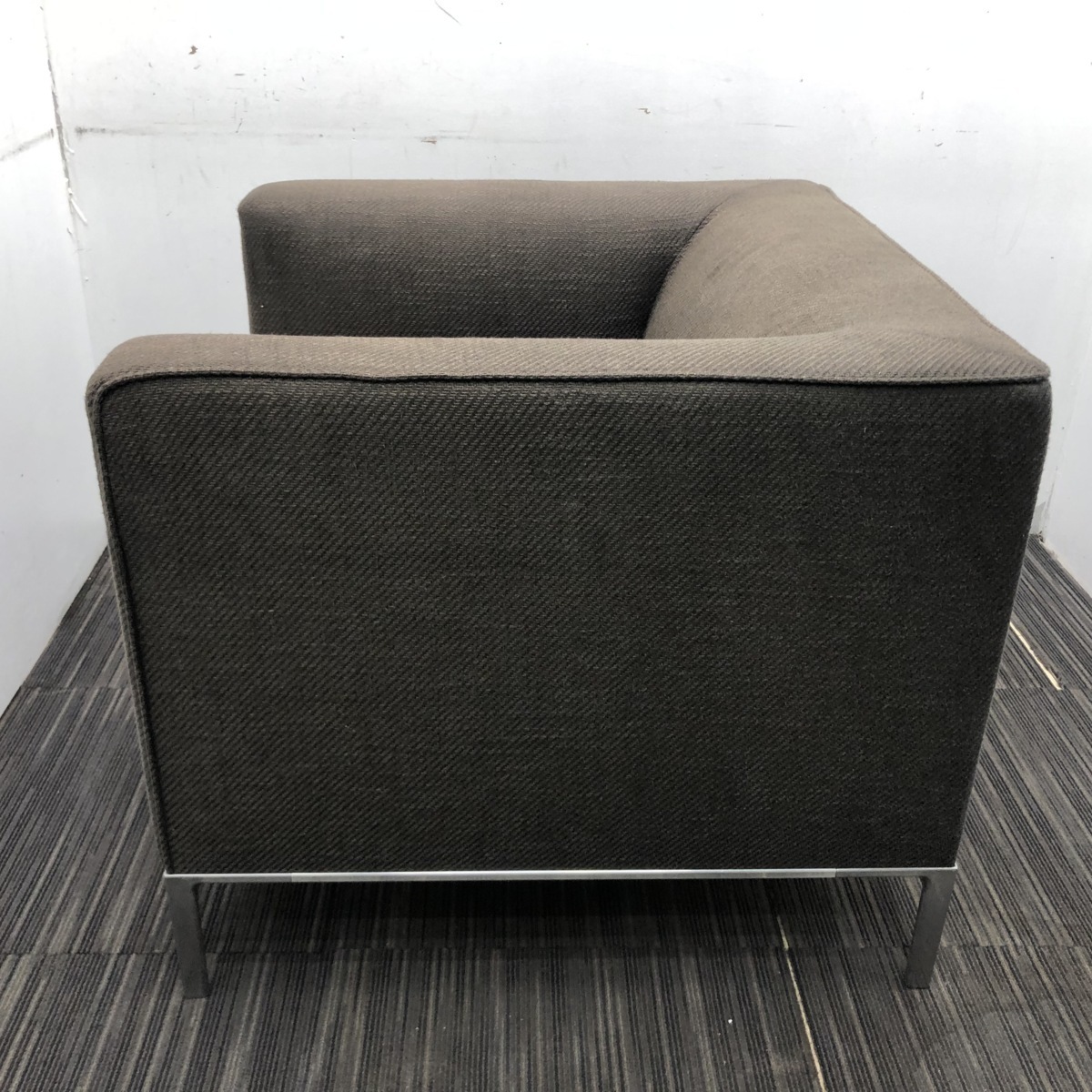 ◇ Cassina カッシーナ GRAB mid グラブ ミッド ソファ 布地 ◇ Cassina カッシーナ GRAB mid グラブ ミッド ソファ 布地