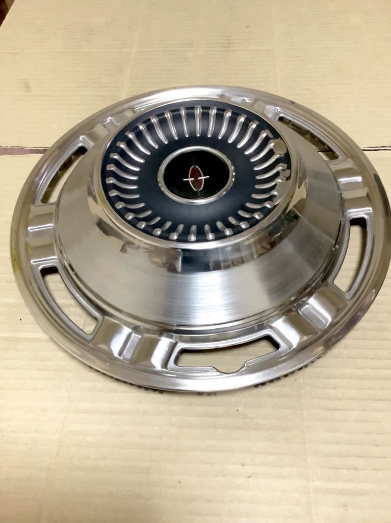当時物 日産純正 230 セドリック 330 ホイールカバー 14インチ 当時物 日産純正 230 セドリック 330 ホイールカバー 14インチ