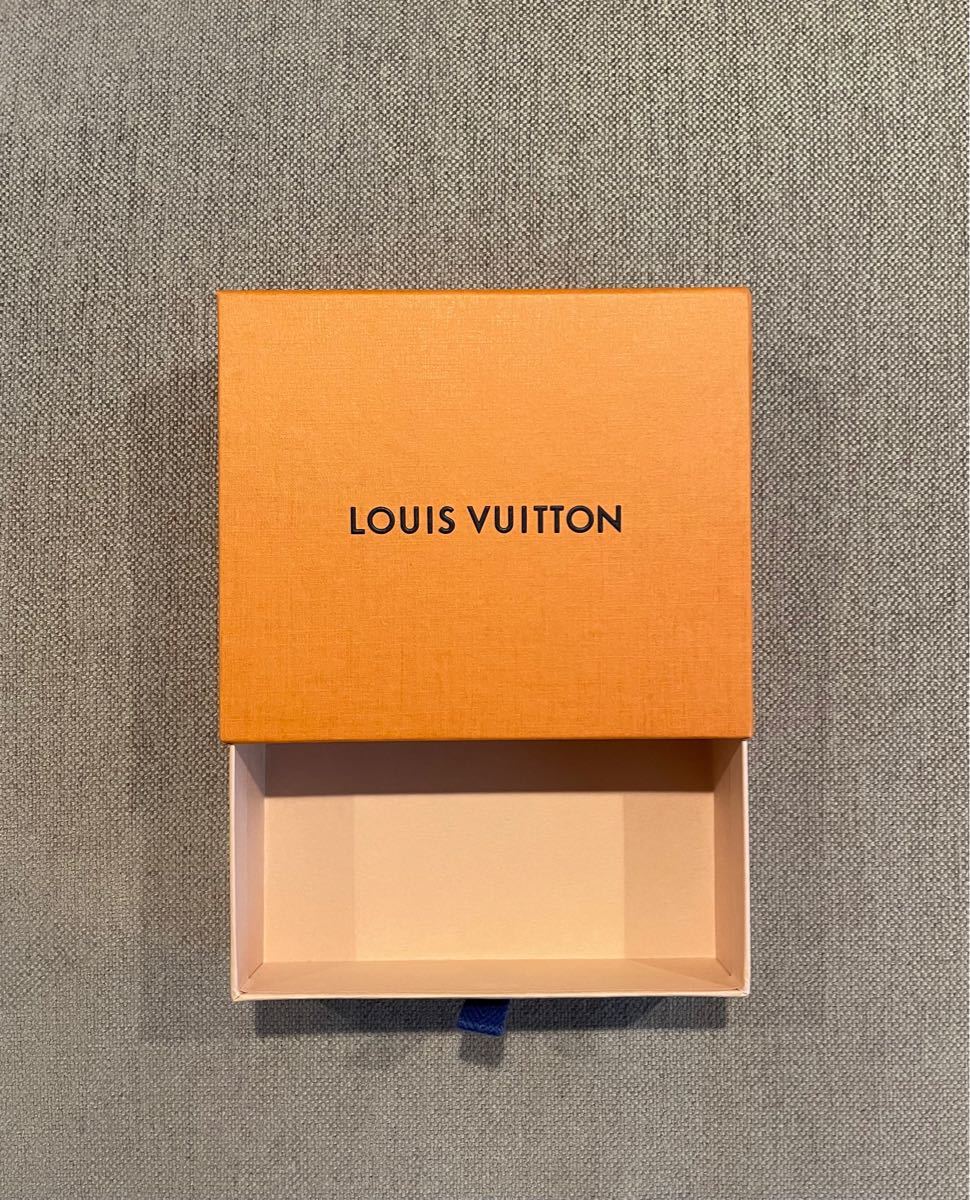 ルイヴィトン LOUIS VUITTON 空箱 保存袋 ショップ袋|Yahoo ルイヴィトン LOUIS VUITTON 空箱 保存袋 ショップ袋|Yahoo