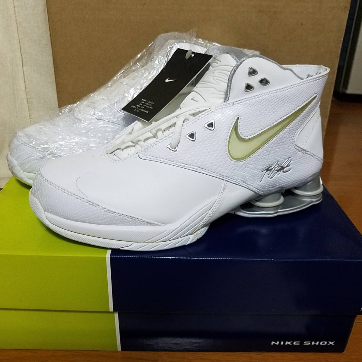 観賞用??? 2004 NIKE SHOX MTX マトリ...