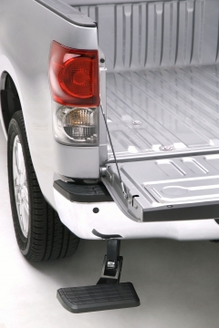 AMP Research 75316-01A BedStep Retractable Bumper Step for 2016-17 Toyota Tundra AMP Research 75316-01A BedStep Retractable Bumper Step for 2016-17 Toyota Tundra