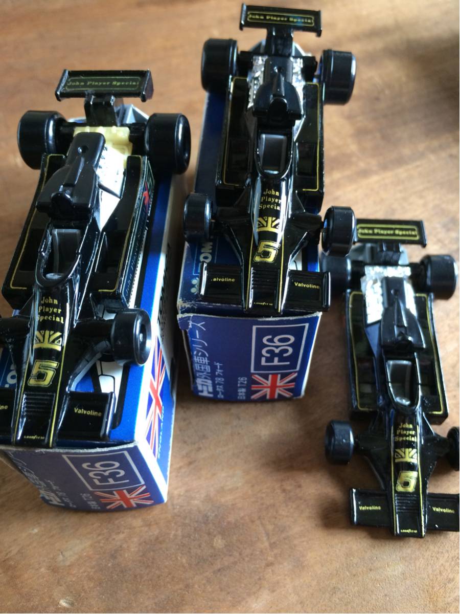 パーティを彩るご馳走や 40年前の年代物お宝トミカ 青箱 『ロータス78FORD 3台セット(箱 その他