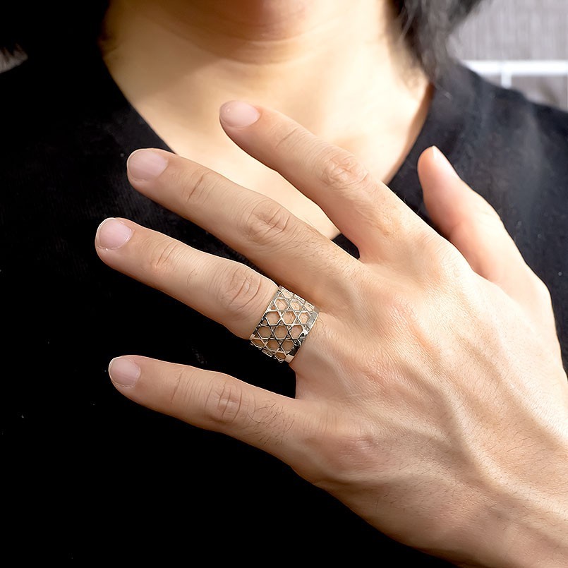 プラチナ リング 籠目 メンズ 指輪 pt900 ピンキーリング 幅広 透かし 和風 和柄 かごめ カゴメ 篭目 地金 男性 コントラッド 東京 