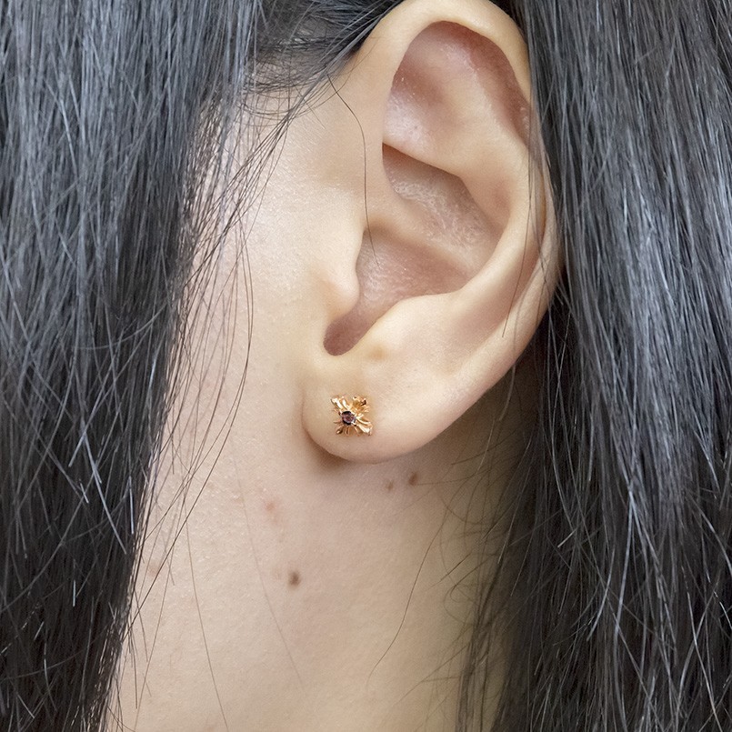 やすくなり K18 ピアス 喜平 男女兼用 ロングピアス フープピアスの