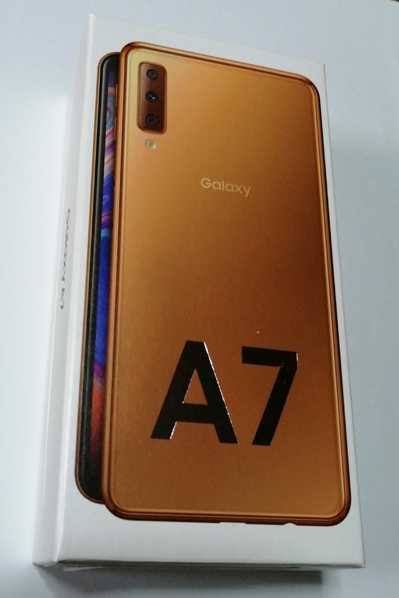 しておりま Galaxy 64GB SIMフリー の通販 by ころん's shop｜ギャラクシーならラクマ - Garaxy A7 ゴールド