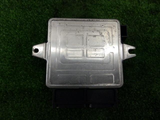 ジムニー GF-JB23W エンジンコンピューター/ECU K6Aターボ Z2S 33920