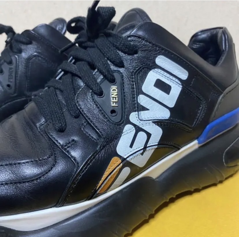 FENDI FILA フェンディ フィラ コラボ スニーカー フェンディマニア