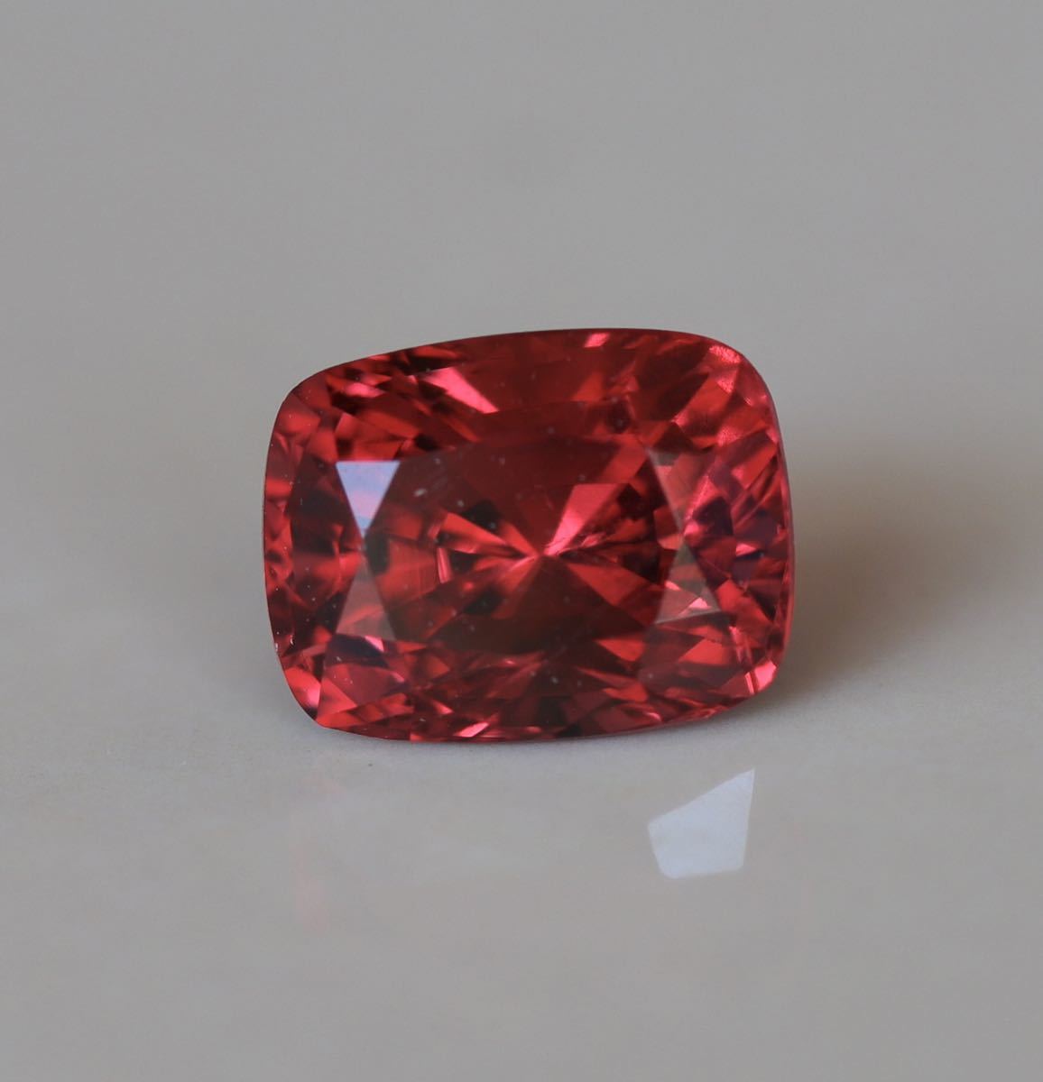 レッドスピネル ルース 1.2ct | www.avredentor.com.br