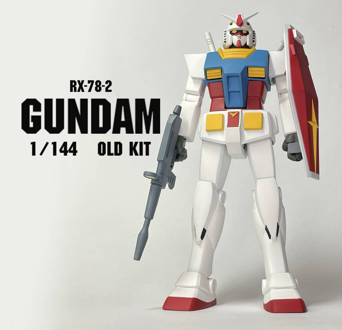 旧キット　ガンダム　1/144　改修塗装済み完成品　ガンプラ_画像1