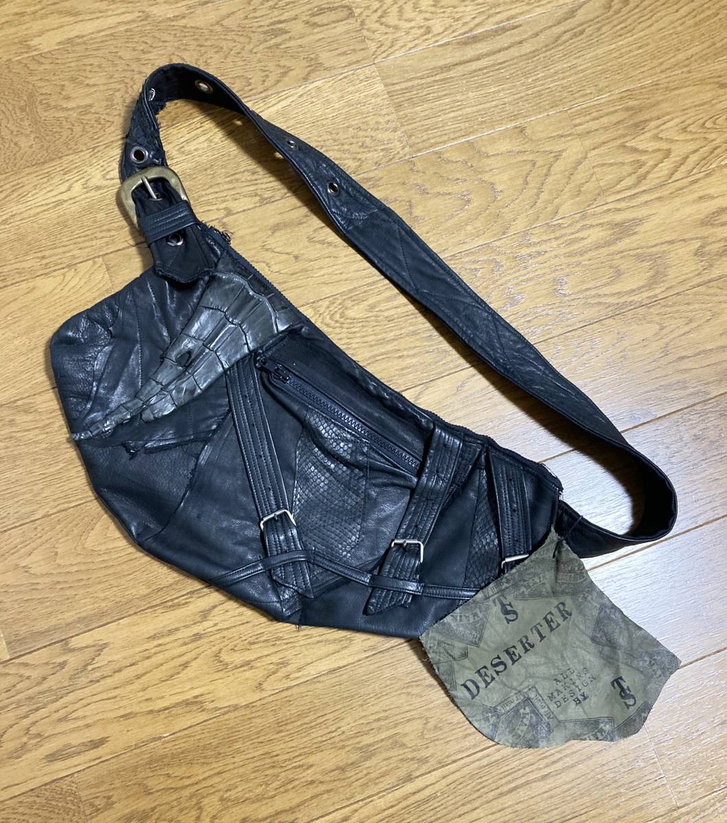 未使用☆[TT by Shohei Takamiya] 定価59,400 Leather Body Bag A BLACKTT-085 クロコ×パイソン 再構築 レザーボディバッグ ブラック