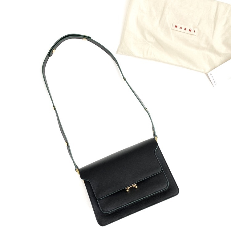 MARNI マルニ TRUNK ショルダー バッグ トランク レザー ブラック