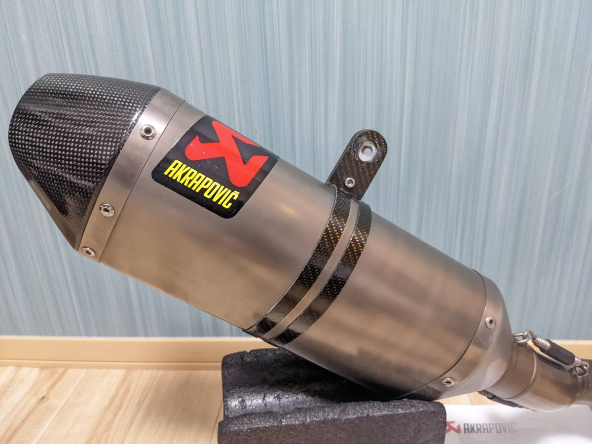 ◇希少◆CBR1000RR SC59 08~16用アクラポビッチ　akrapovic　エボリューションライン　チタン　フルエキゾースト　マフラー_画像2