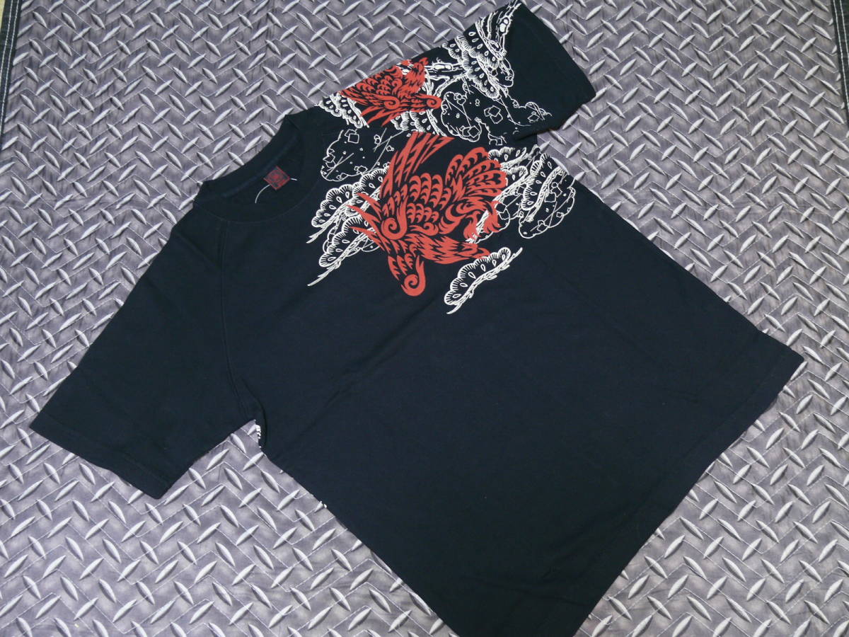 ♪CROPPED HEADS 鷲トライバル Tee
