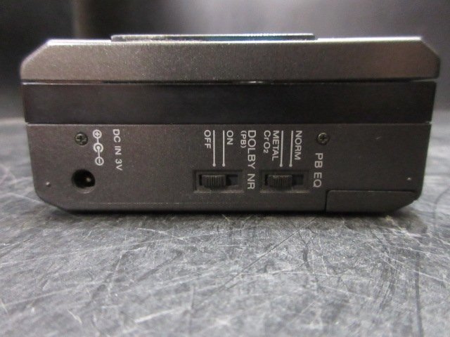 SONY RECORDING　WALKMAN　ウォークマン　WM-F85　通電確認済　ジャンク_画像7