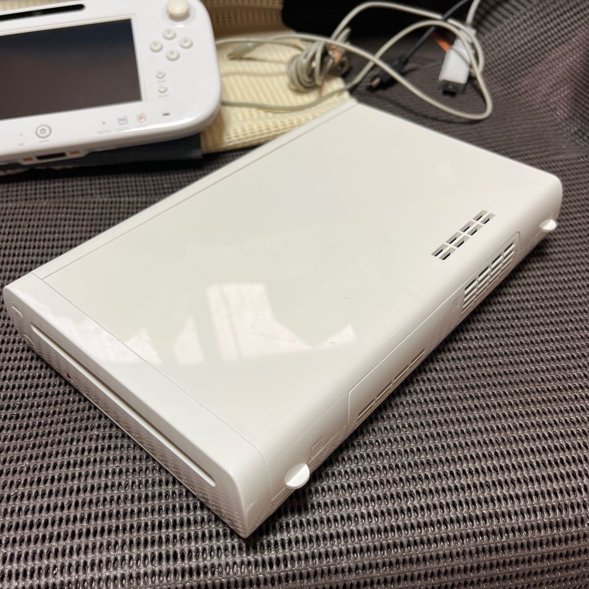 WII U 32GB 457.768 NEWマリオブラザーズU 内蔵・Wiiパーティー　内蔵