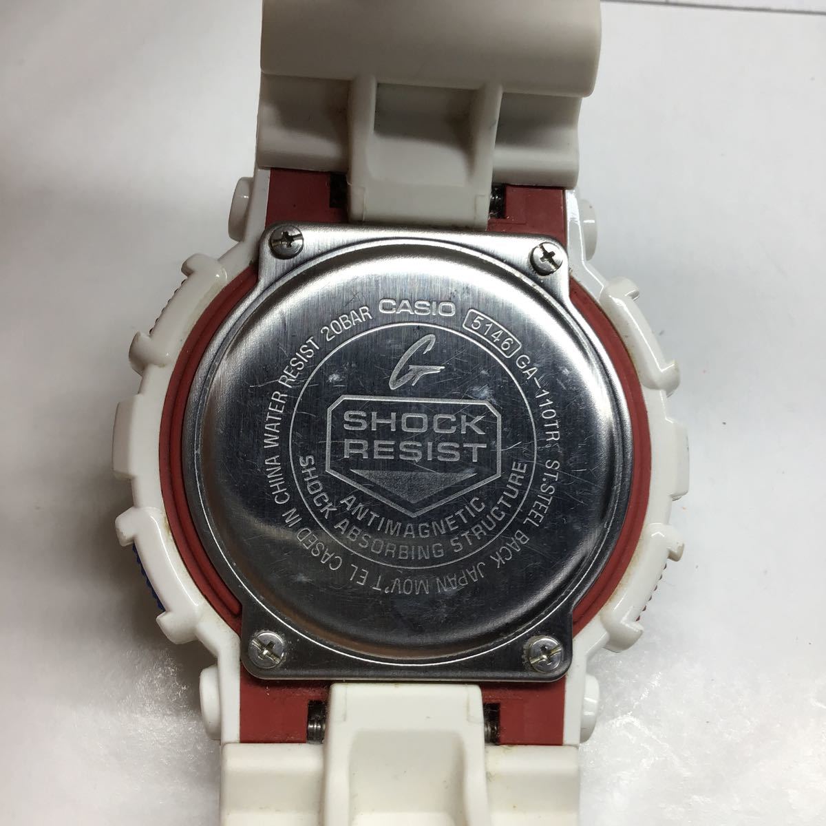 G-SHOCK ホワイトトリコロールカラー　腕時計　GA-110TR ジーショック　カシオ　限定品