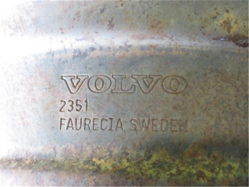  Volvo original Volvo 70 { SB5254AWL } catalyst P80400-21004155