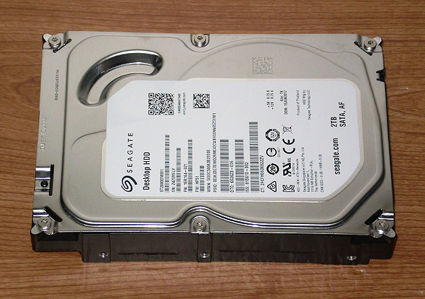 ★ 2TB ★ Seagate 【 ST2000DM001 】 F/W：HP51　良品 ★MD8_見た目の同じ写真を流用（SN、他違います）