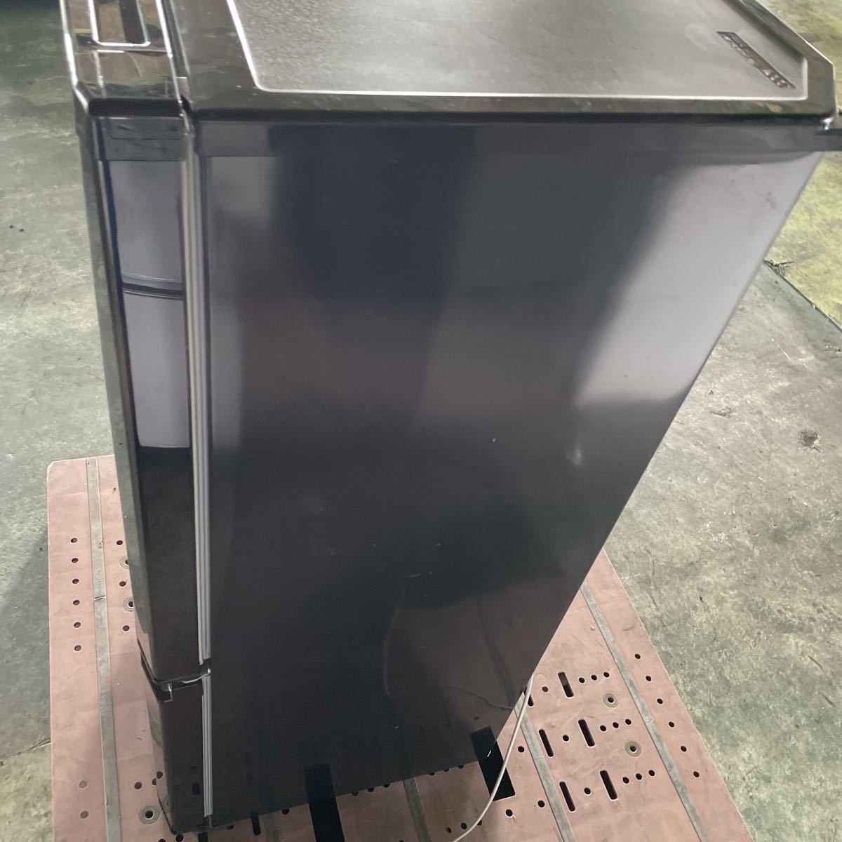 K0812-20 2019年製　三菱 ノンフロン冷凍冷蔵庫 2ドア 146L MR-P15E－B形 _画像6