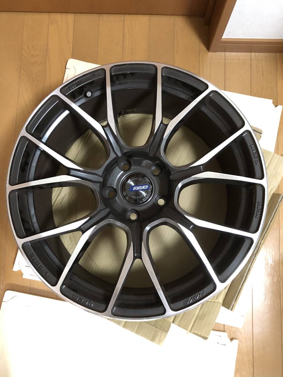 良品 RAYS レイズ グラムライツ アズール 57BNA 19インチ 8.5J-