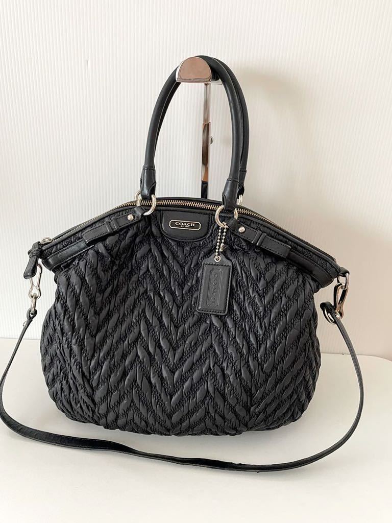 国内即発送】 COACH 017☆ T コーチ 巾着保管袋付き 極美品 ショルダーバッグ2wayトートバッグ黒ブラック レザー ナイロン シェブロン マディソン トートバッグ コーチ トートバッグ 保管用巾着付き