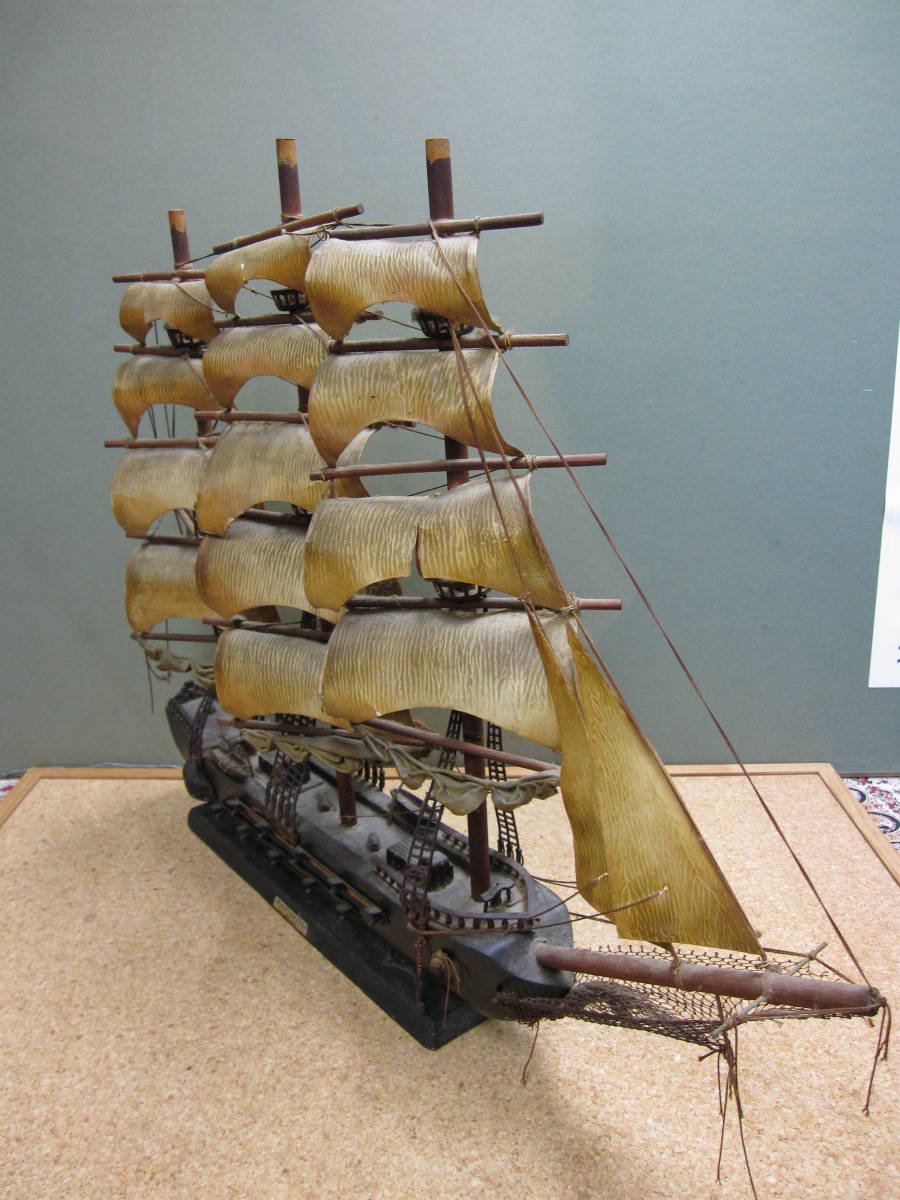古い帆船（皮の帆）スペイン船_画像3