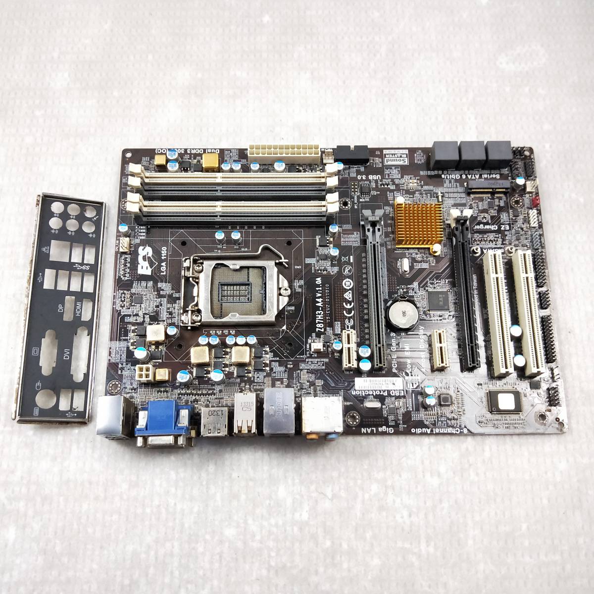 【中古パーツ】BIOS確認のみ、Z87H3-A4 V:1.0A マザーボード　LGA1150 ■MB1383_画像1