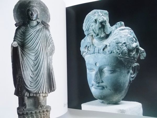 図録本ガンダーラ美術写真解説論文タキシラ釈迦苦行像片岩仏頭 図録本ガンダーラ美術写真解説論文タキシラ釈迦苦行像片岩仏頭
