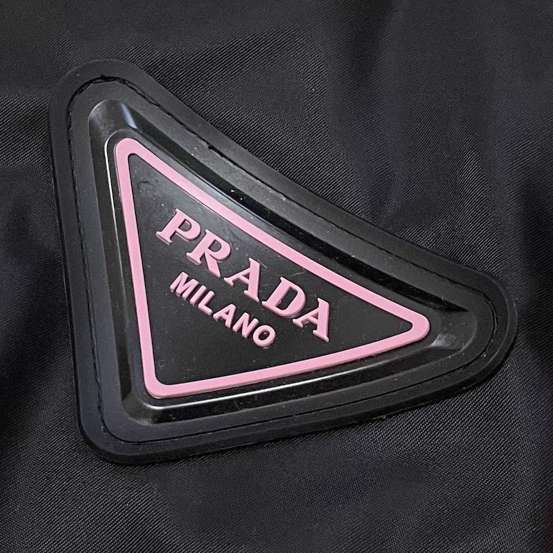 新品同様《2020年モデル》PRADA プラダ 三角ロゴ RE-NYLON リナイロン