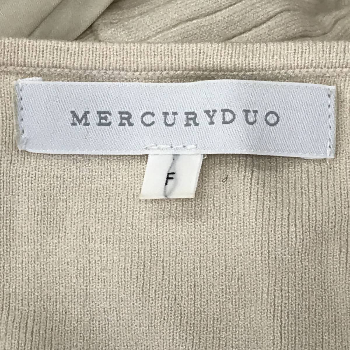 MERCURYDUO Mercury Duo необычность материалы Hem длинный вязаный One-piece F размер бежевый S6-135 USED