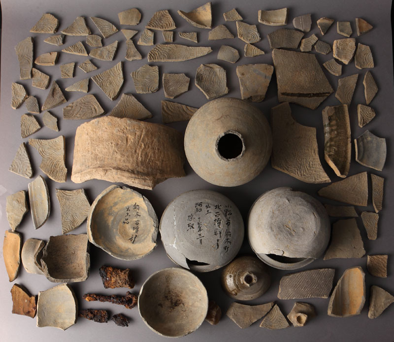 古墳時代中期、5世紀◆兵庫県小野市 船木古墳群出土鉄器陶片セット（郷土史 発掘品 出土品 考古学 前方後円墳 鉄剣 土師器 埴輪 甕 蓋坏）