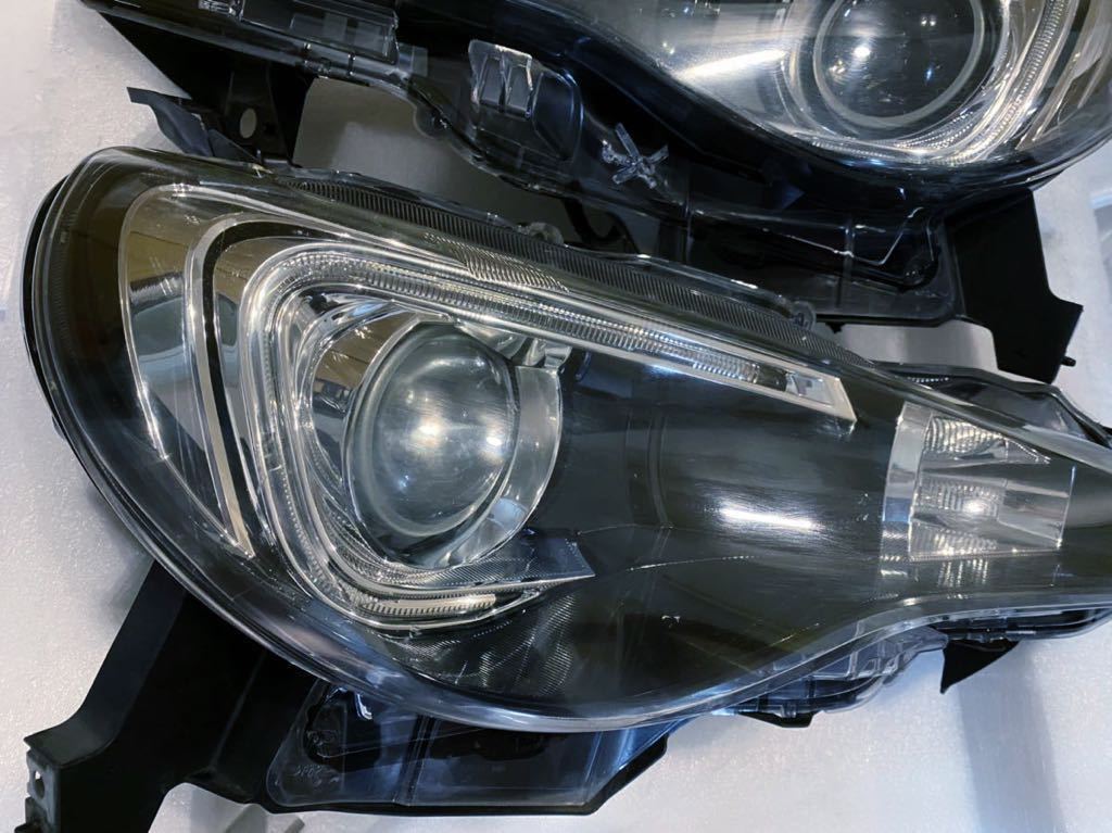 スバル BRZ 純正 前期 左右 HID ヘッドランプ BR-Z トヨタ キセノン ヘッドライト ZC6 LED 右 左 86 ライト 破損なし  送料無料
