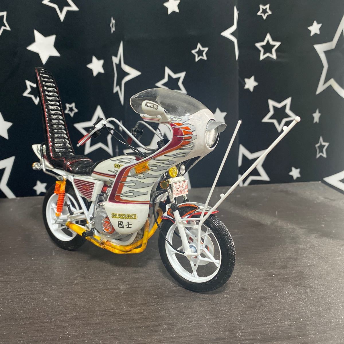 アオシマ 1/12 スズキ GS 400E II 改 族車仕様 プラモデル 完成 アオシマ 1/12 スズキ GS 400E II 改 族車仕様 プラモデル 完成