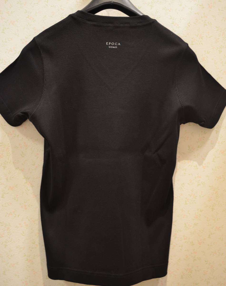 売れ済卸値 新品未使用 タグ付き 男性 エポカ Vネック半袖Tシャツ 46(M 