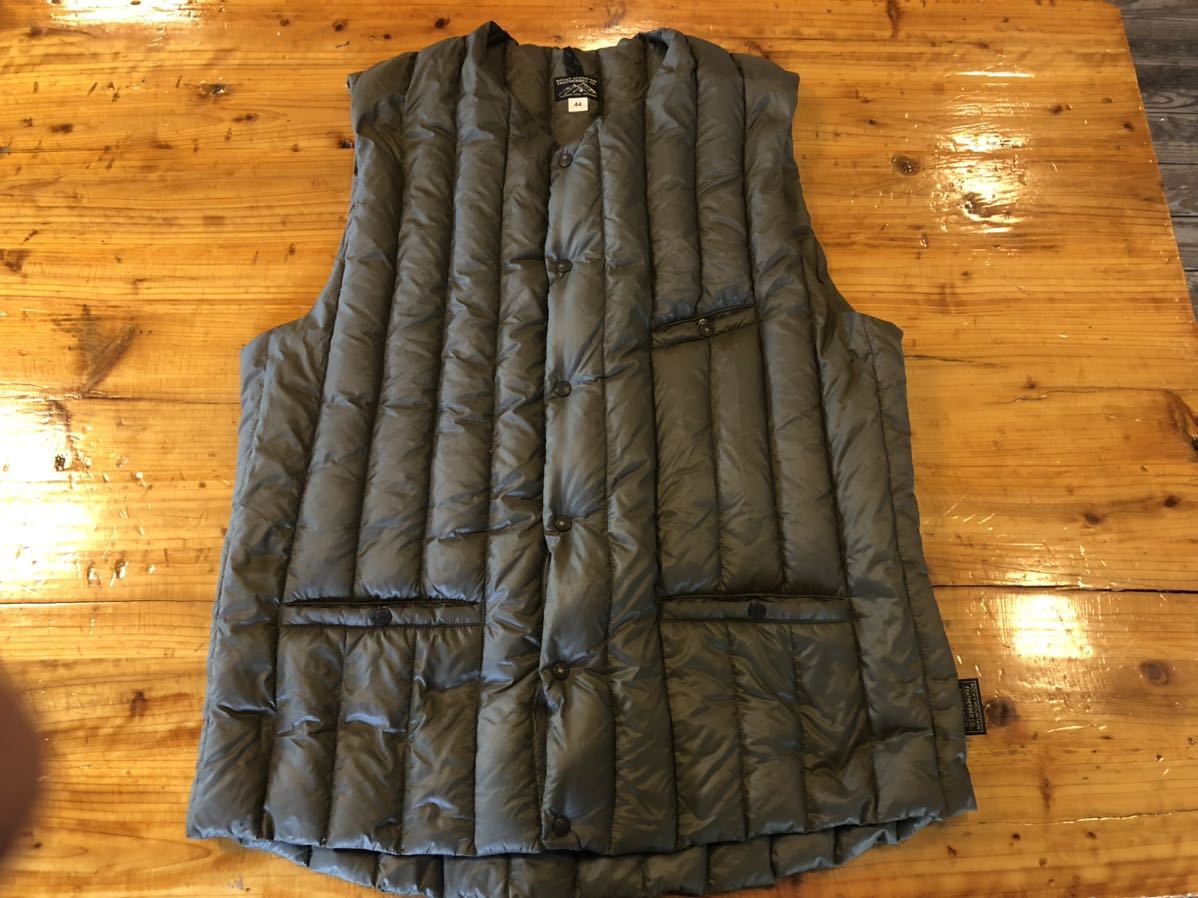 Rocky Mountain Featherbed ロッキーマウンテン ダウンベスト サイズ44