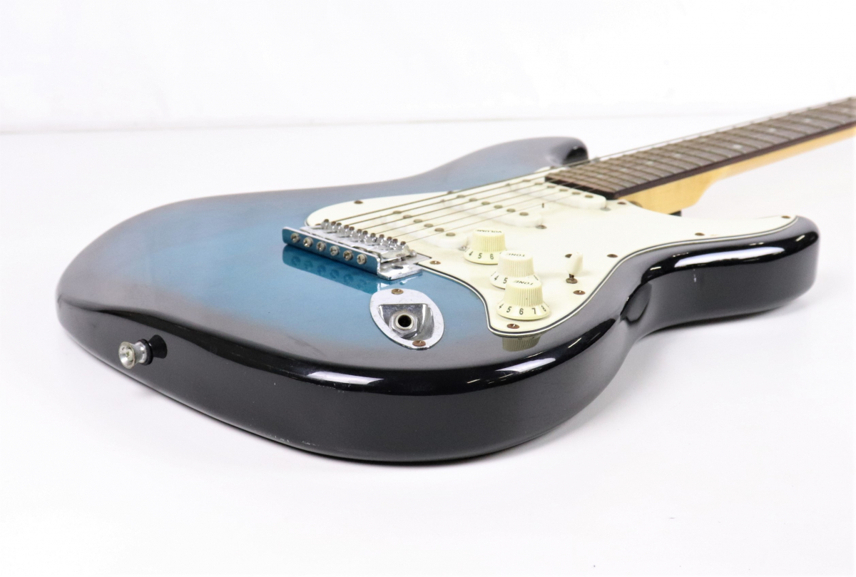 【動作OK】 SELDER セルダー ストラトキャスター エレキギター 22フレット サンバーストカラー 弦楽器 音楽 バンド ギタリスト 010JHDH89_画像2