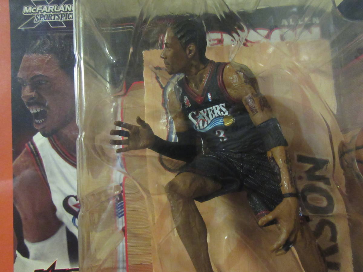 a Len * Aiba -sonALLEN IVERSONmak fur Len NBA figure ultra rare SERIES 1 black color variant 