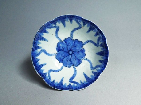 藍九谷 雨降り ねじり紋 輪花 向付 煎茶碗 NO.B3-HH4032 古伊万里