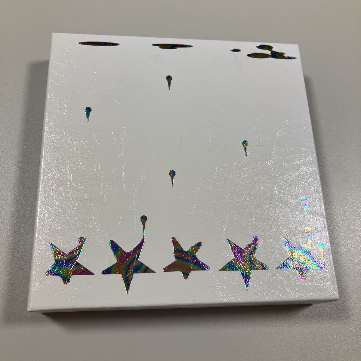 【21-や1】貴重なCDです！YUKI　ベストアルバム　　FIVE STAR　豪華ケース　元ジュディーアンドマリー_画像1