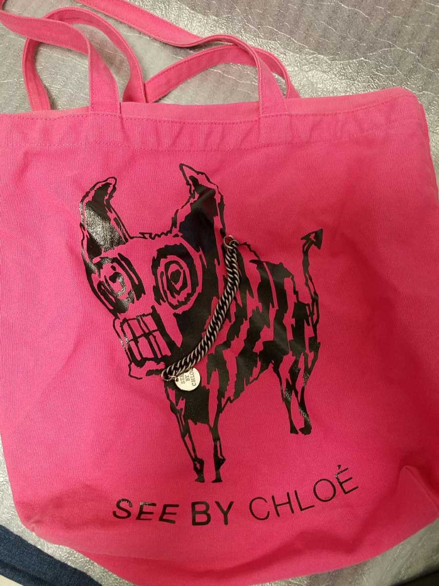 SEE BY CHLOE シーバイクロエ ピンク キャンバス 犬柄 チェーン SEE BY CHLOE シーバイクロエ ピンク キャンバス 犬柄 チェーン