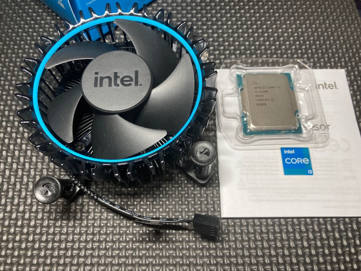 Intel Core i3 12100F BOX CPUクーラー付き LGA1700 ②