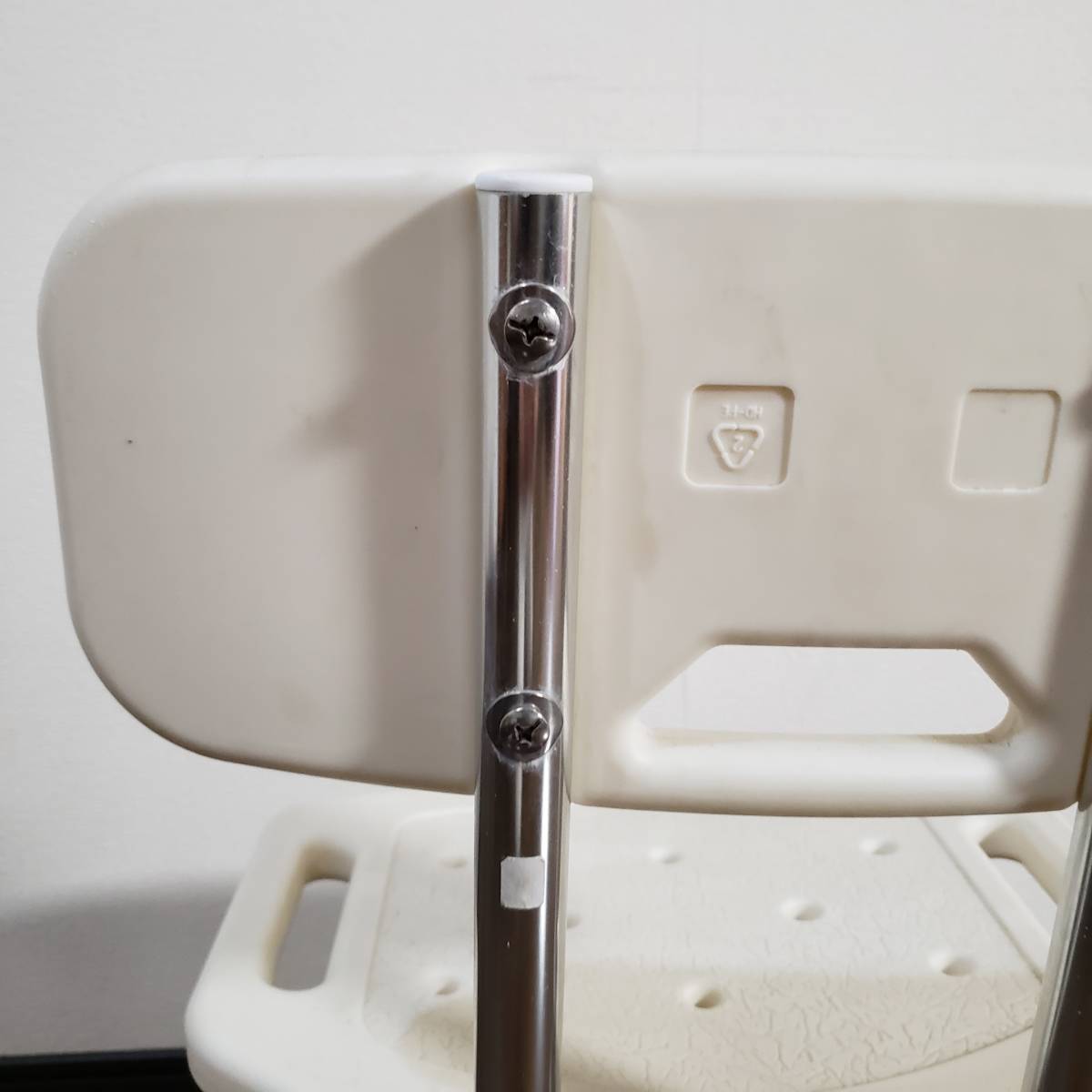 G-355 shower chair - aluminium . attaching nursing for bathing for 7 -step attaching slipping difficult packing size 100cm
