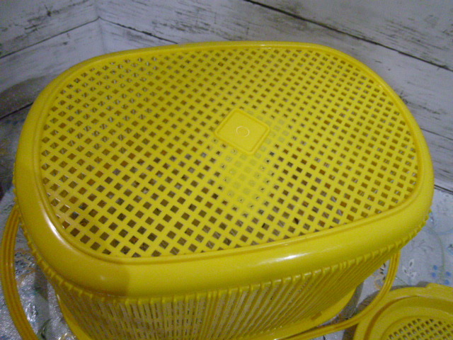 ■■　昭和レトロ 　バスケット　黄色 プラスチック 　かご　未使用保管品　■■_画像5