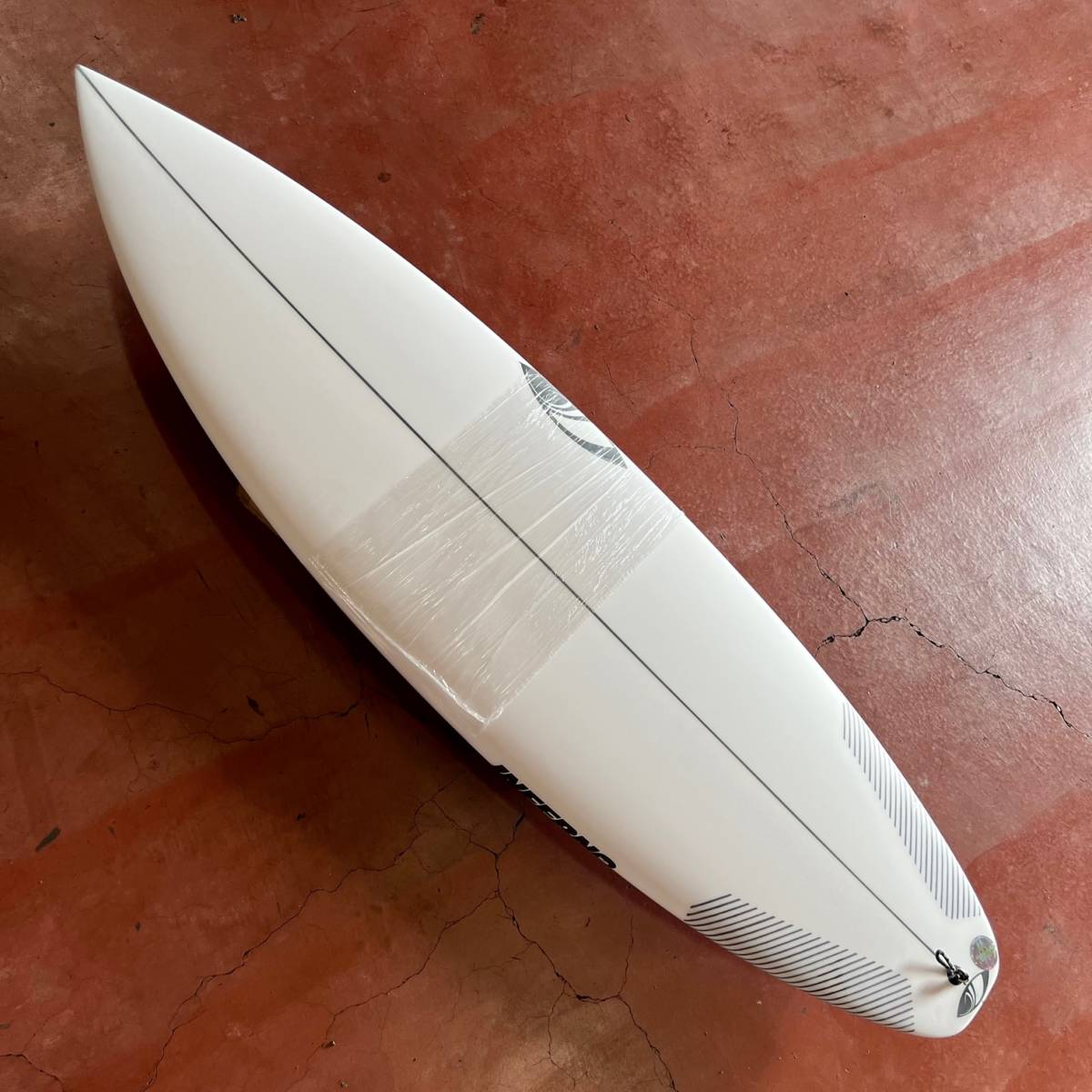 新しく着き Inferno72/sharpeye 5'9” 大人気!!【早い者勝ち】シャープ