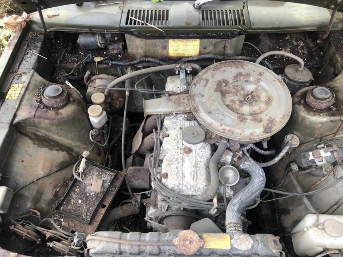  old car Mitsubishi Galant GTO A57C 4G52 engine parts taking .