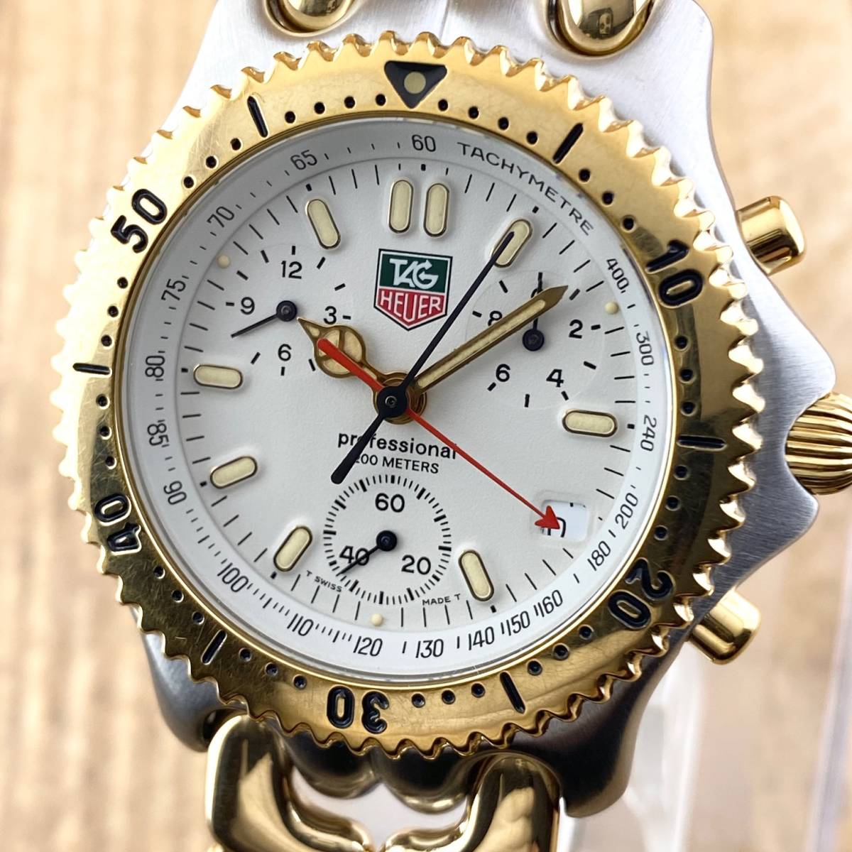 1円〜】TAG HEUER タグ ホイヤー 腕時計 メンズ クロノグラフ CG1120-0 セル ホワイト文字盤 ゴールド 200m  プロフェッショナル 可動品