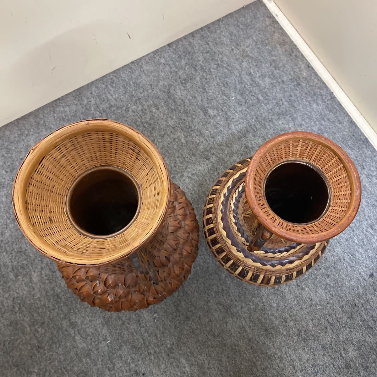 竹編伝統工芸品 中国竹細工 花器 2つ 中国 古 中国美術 花瓶 竹編伝統工芸品 中国竹細工 花器 2つ 中国 古 中国美術 花瓶